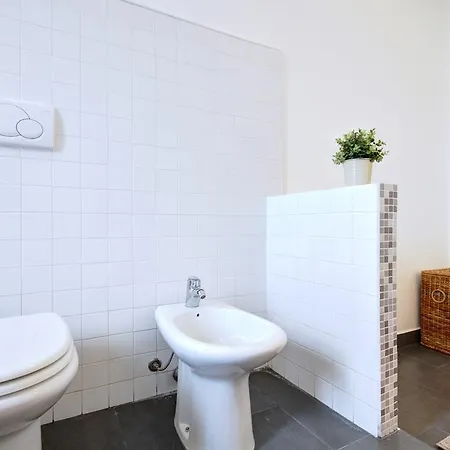 Milanrentals - Mameli Apartamento Milão